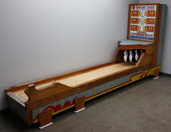 Chicago Coin Bowling League Arcade Machine